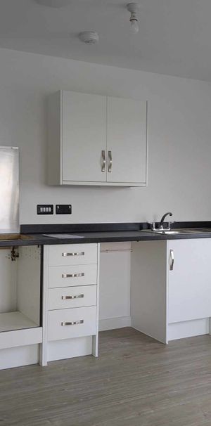 ** Apply on line ** 1 bed flat George Manning Way, Gowerton. Local need criteria* - Photo 1