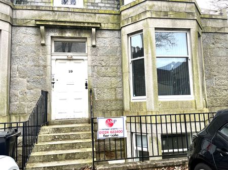 19 Dee Place, Ground Floor Right, Aberdeen AB11 6EF - Photo 4