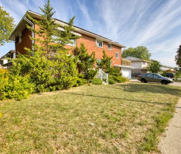 For Lease - 80 Westwood Drive Unit# Main, Kitchener, Ontario - Photo 1