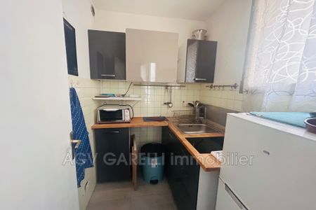 Location Appartement 24m² TOULON 83000 - Photo 4