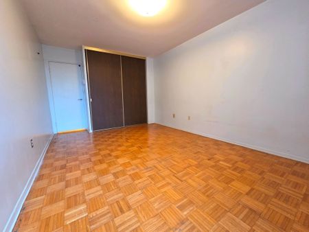 For Lease - 5 Massey Square Unit# 407, Toronto, Ontario - Photo 4