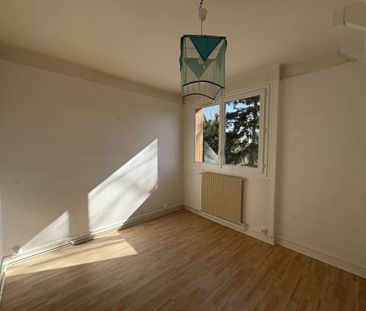 Location Appartement 3 pièces 63m² PALAISEAU 91120 - Photo 3