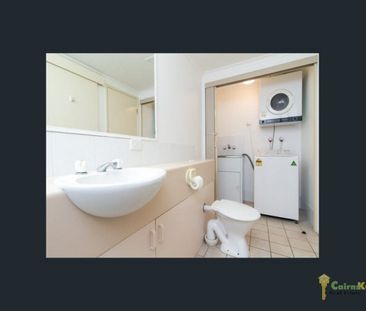 Fully Furnished 1 Bedroom Unit in Secure Complex! - Photo 3