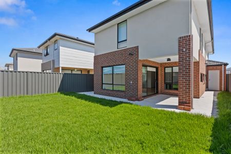 14 Cimbrone Place, Berwick VIC 3806 - Photo 5