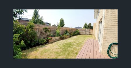 Double Story Located in Trillium Estate - Access to Club Trillum! - Photo 5