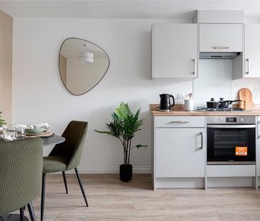 3 bedroom semi-detached house to rent - Photo 3