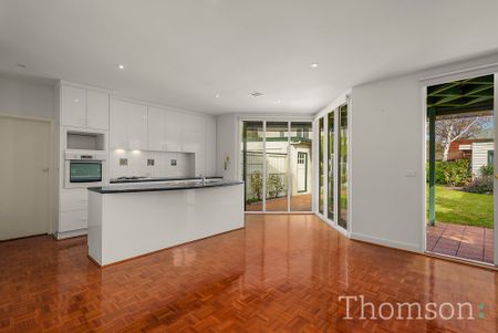 27 Johnstone Street MALVERN - Photo 3