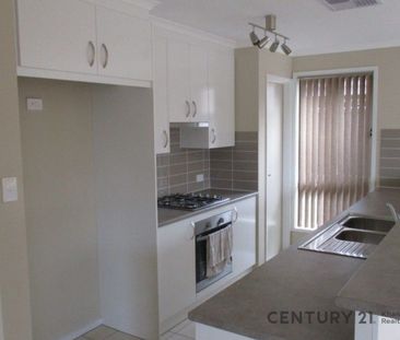 Spacious Coastal Living in Seaside Estate - Photo 3