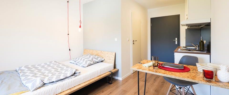 Stylisch wohnen in Bonn: Möbliertes Apartment mit besonderem Flair! Parkplatz inkl. - Foto 1