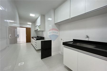 Apartamento de 2 Quartos com Sacada Próximo à UFJF! - Foto 4