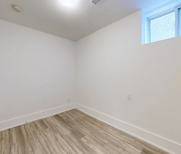 For Lease - 33 Lawlor Avenue Unit# Lower, Toronto, Ontario - Photo 4