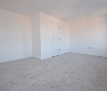 149, Magnolia Road, Seacroft, Leeds, West Yorkshire, LS14 6WQ - Photo 2