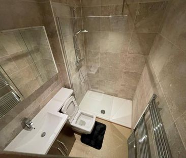 Studio to rent - Photo 3