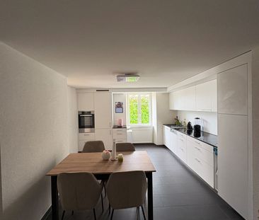 St-Imier, superbe appartement de 2.5 pièces au rez-de-chaussée - Photo 2