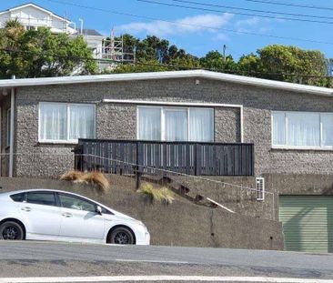 Spacious and bright in City End Karori - Photo 3