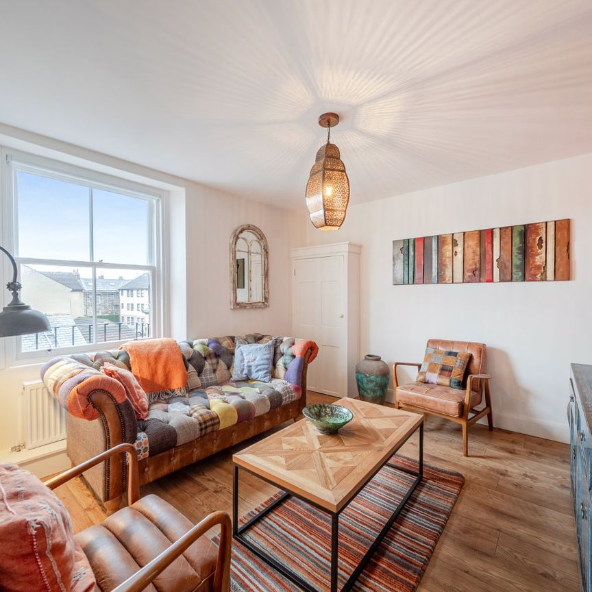 2 bedroom apartment to rent - Photo 1