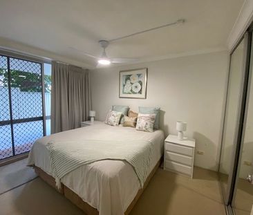 Furnished Gem In The Heart Of Broadbeach! - Photo 2