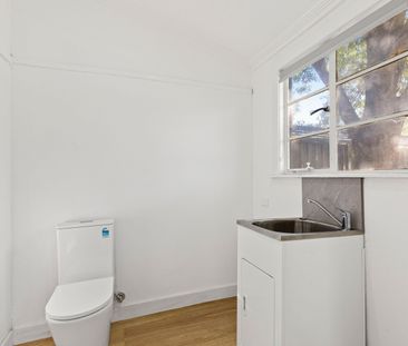 Charming Home with Comfort & Convenience - Photo 3