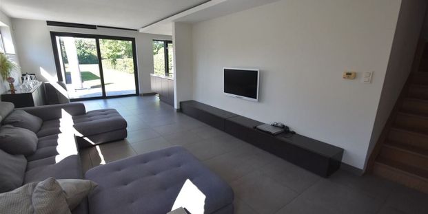 Woning te huur in Oostham voor € 1.400 met 3 slaapkamers - Photo 1