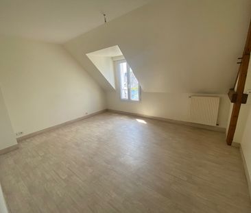 SAINT BERTHEVIN pavillon T5 de 88 m² - Photo 6