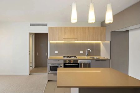 Stylish Apartment Living in Circa Three - Photo 5