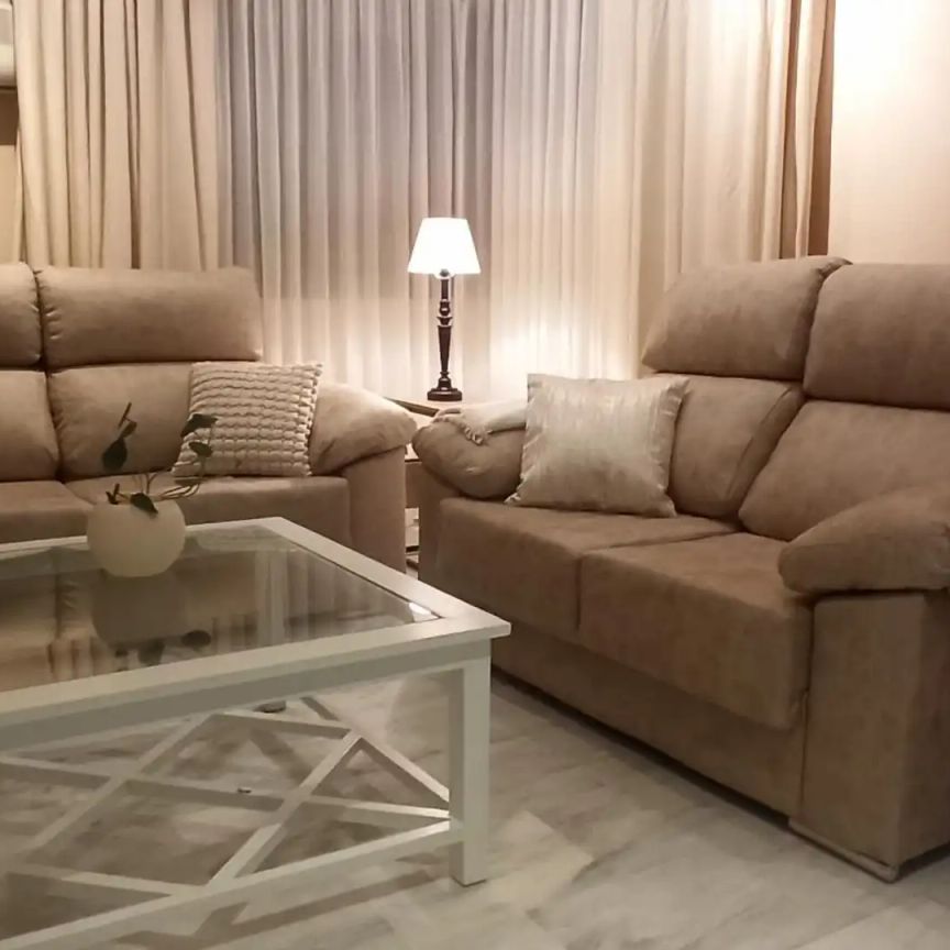 Piso de alquiler en Calle Flora Tristán, 3, Colores - Entreparques - Photo 1