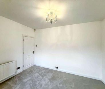 Mews Cottage, East Downs Road, Bowdon, Altrincham, WA14 - Photo 2