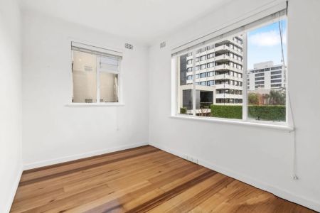 Unit 4/17 Cowderoy Street, - Photo 2