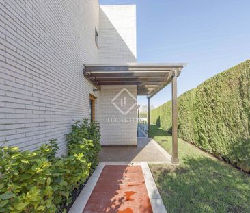 7 bedroom luxury Villa for rent in Bétera, Valencia - Photo 5
