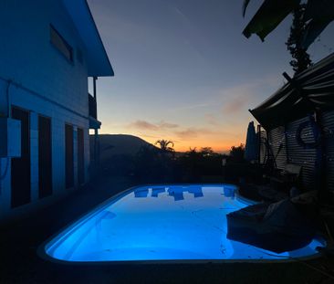 Trinity Beach - Photo 2