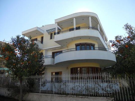 Διαμέρισμα για ενοικίαση Κάτω Κηφισιά (Κηφισιά) - Photo 1