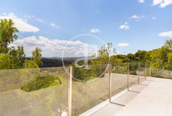 Villa for rent in the urbanisation El Bosque