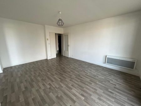 Location appartement 2 pièces 54 m2 à Joué-lès-Tours - Photo 3