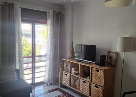 T1 na Costa da Caparica – Ideal para Estudantes (Ano Letivo 2026/2027) - Photo 2