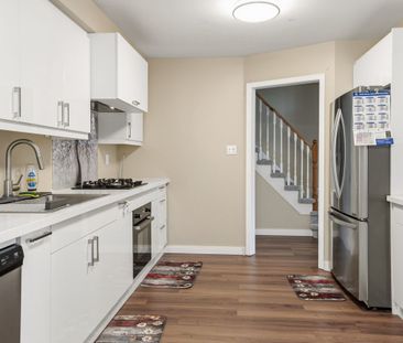 For Lease - 590 Pinder Avenue, Newmarket, Ontario - Photo 6