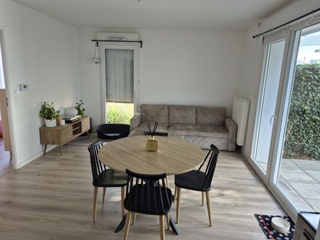 Location Appartement 2 pièces 45m² PERENCHIES 59840 - Photo 3