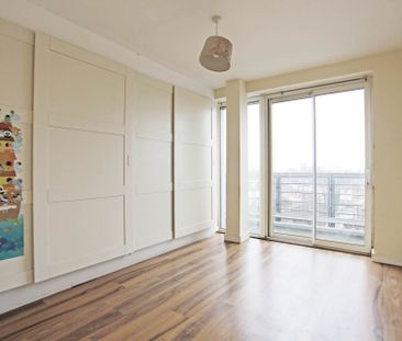 Price £1,600 pcm - Available Now - Unfurnished - Photo 5