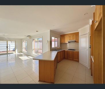 1/23 Corangamite Drive, Corio, Vic 3214 - Photo 4