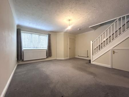 Honeysuckle Way, Bishops Cleeve, GL52 - Photo 5