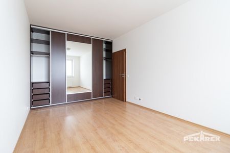 Pronájem bytu 2+kk 59 m² - Fotografie 5