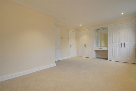 Brook Lane, Berkhamsted - Photo 5