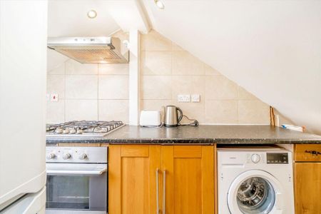 Studio to rent - Photo 3