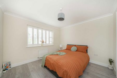 4 bedroom house to rent - Photo 3