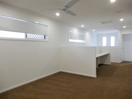 9 Shaw Street, Bellbird Park QLD 4300 - Photo 5