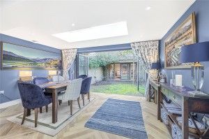 Burns Road, Battersea, SW11 - Photo 1