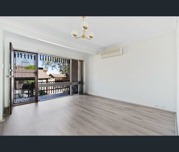 16/2 Whipbird Avenue, Ingleburn, NSW 2565 - Photo 6