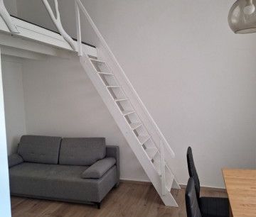 Huszár utca - Fotó 1