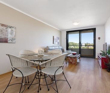 Panoramic Mosman Park Living - Photo 2