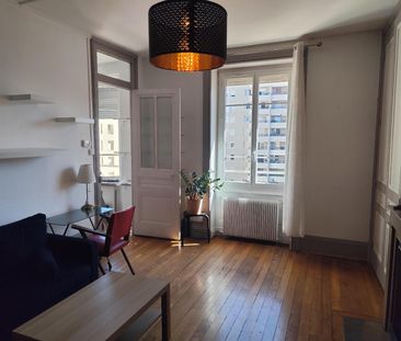 Location Appartement 2 pièces 42m² VILLEURBANNE 69100 - Photo 3