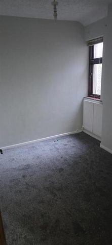 Queen Street, Ballymena, BT42 2BG - Photo 2